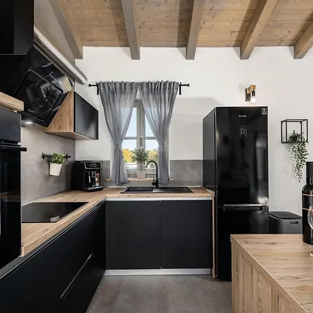 Holiday home Acorn Pula
