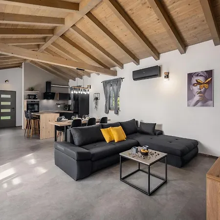 Acorn Holiday home